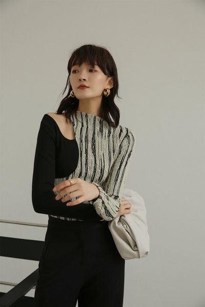 2021 new designer for women hollow-out ladies t patchwork long sleeve tee shirt femme underwear 1cno, White
2021 new designer for women hollow-out ladies t patchwork long sleeve tee shirt femme underwear 1cno, White