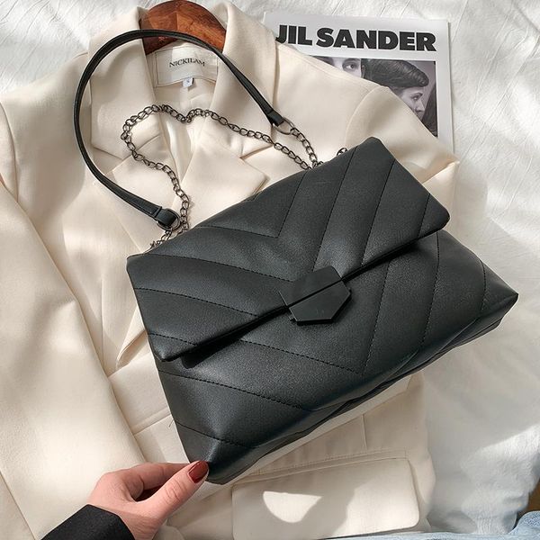shoulder bags high capacity women bag pu leather crossbody 2021 trend hand women's trending handbags
shoulder bags high capacity women bag pu leather crossbody 2021 trend hand women's trending handbags