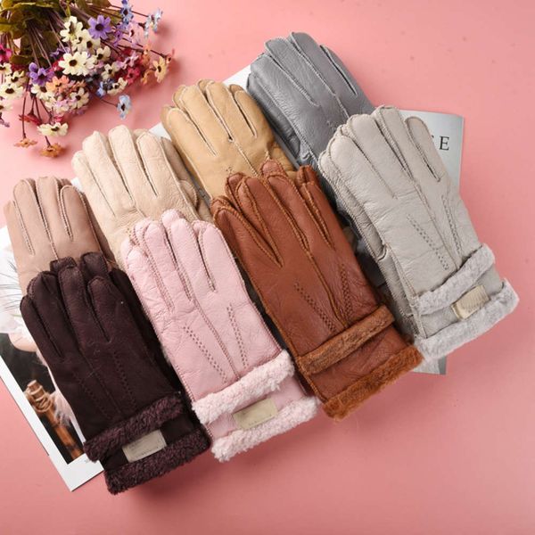 gloves wool integrated leather motorcycle outdoor skiing winter women' plush warm riding, Blue;gray
gloves wool integrated leather motorcycle outdoor skiing winter women' plush warm riding, Blue;gray