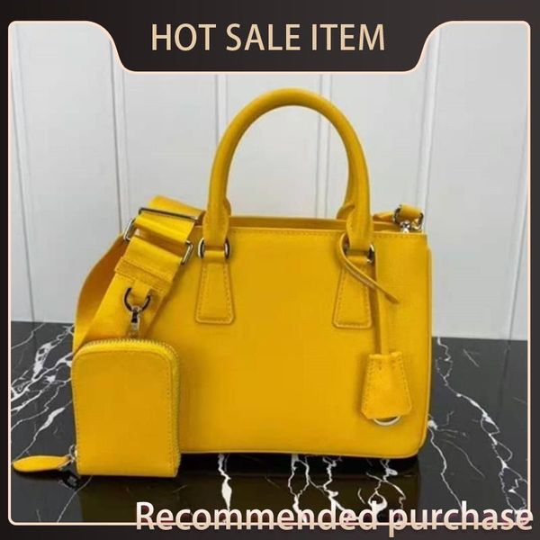 purse new arrival brand dags end women's bag design bag shoulder straps genuine leather with webbing high mini shipping and mixee
purse new arrival brand dags end women's bag design bag shoulder straps genuine leather with webbing high mini shipping and mixee