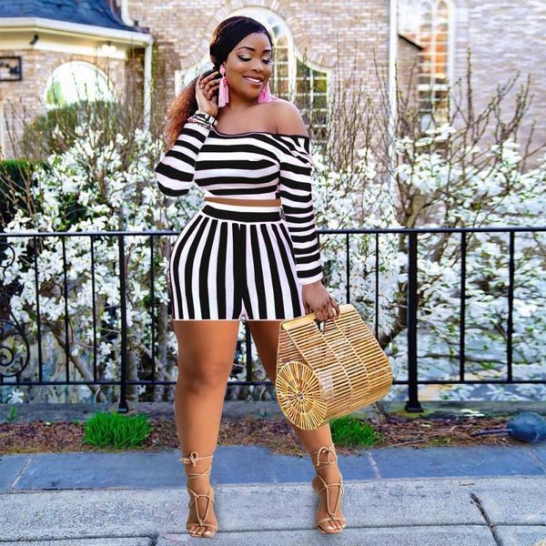 women's tracksuits europe and the united states 2021 summer casual large-size personality printed shirt striped shorts two-piece suit, Gray
women's tracksuits europe and the united states 2021 summer casual large-size personality printed shirt striped shorts two-piece suit, Gray