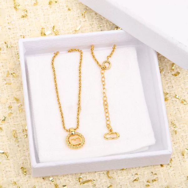 2022 designer necklaces for women luxurys designers jewelry letter pendant necklace fashion retro jewellery wedding party necklace322e, Silver
2022 designer necklaces for women luxurys designers jewelry letter pendant necklace fashion retro jewellery wedding party necklace322e, Silver