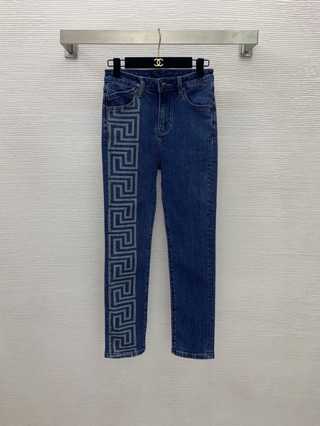 designer jeans 2021 autumn winter fashion print panelled brand same style pants luxury women's clothing 0907-1, Blue
designer jeans 2021 autumn winter fashion print panelled brand same style pants luxury women's clothing 0907-1, Blue