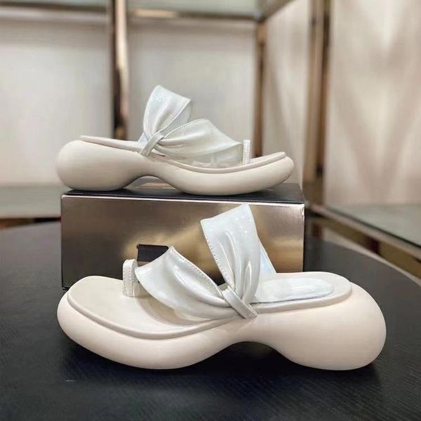 dress shoes style thick bottomed sandals, muffin square slippers, women's high toe beach sandals women, Black
dress shoes style thick bottomed sandals, muffin square slippers, women's high toe beach sandals women, Black