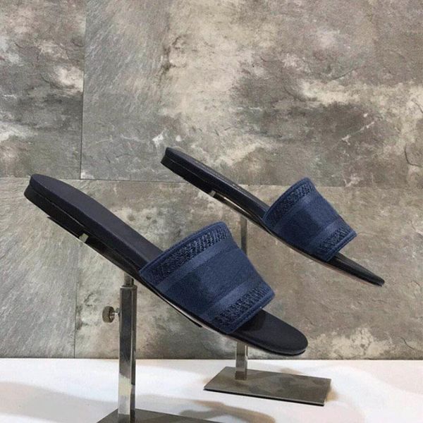 slippers 2021 ladies summer brand designer flat heel embroidery printed beach casual sandals, Black
slippers 2021 ladies summer brand designer flat heel embroidery printed beach casual sandals, Black