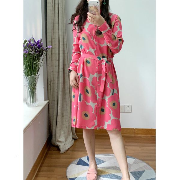 2021 new 100% seda girassol camisa feminino rosa turndown colarinho laides nico-breasted vestido curto com faixas 5lbx, Black;gray
2021 new 100% seda girassol camisa feminino rosa turndown colarinho laides nico-breasted vestido curto com faixas 5lbx, Black;gray