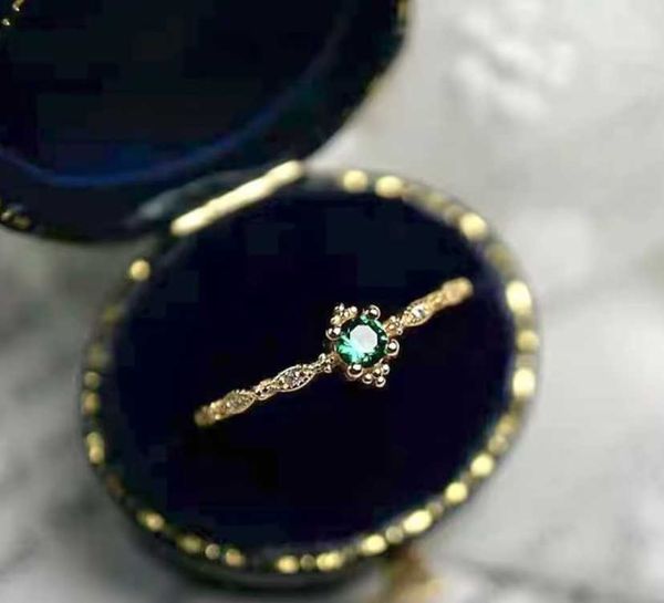 wedding rings luxury female green zircon stone ring classic gold color engagement charm crystal round for women, Slivery;golden
wedding rings luxury female green zircon stone ring classic gold color engagement charm crystal round for women, Slivery;golden