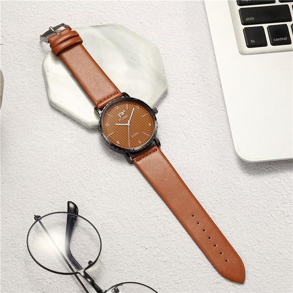 wristwatches relogio masculino mens watches 2021 men military sport wristwatch leather quartz watch erkek saat relogios, Slivery;brown
wristwatches relogio masculino mens watches 2021 men military sport wristwatch leather quartz watch erkek saat relogios, Slivery;brown
