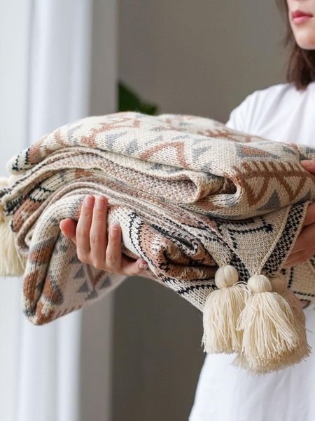 blankets boho soft warm fashionable lace fringed knitting wool blanket luxury pretty gift for girl all season handmade sleeping bag
blankets boho soft warm fashionable lace fringed knitting wool blanket luxury pretty gift for girl all season handmade sleeping bag