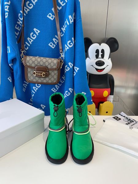 the latest style snow boots in autumn and winter, high-end quality, high appearance, ladies' short boots, all kinds of casual cotton-pa, Black
the latest style snow boots in autumn and winter, high-end quality, high appearance, ladies' short boots, all kinds of casual cotton-pa, Black
