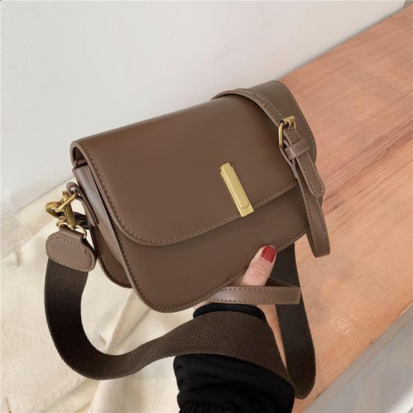 shoulder bags for women 2021 trendy fashion personality solid color high-quality pu leather bag shopper dating messenger 
shoulder bags for women 2021 trendy fashion personality solid color high-quality pu leather bag shopper dating messenger