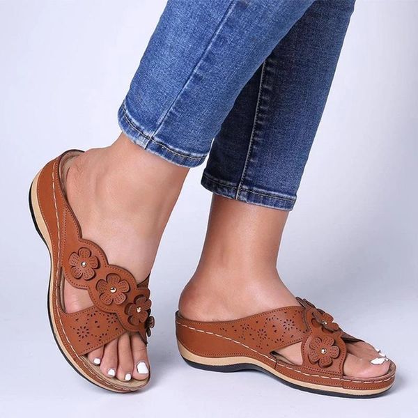 slippers 2021 women wedge ladies open toe flower slip on sewing shoes casual woman summer light female comfort platform, Black
slippers 2021 women wedge ladies open toe flower slip on sewing shoes casual woman summer light female comfort platform, Black