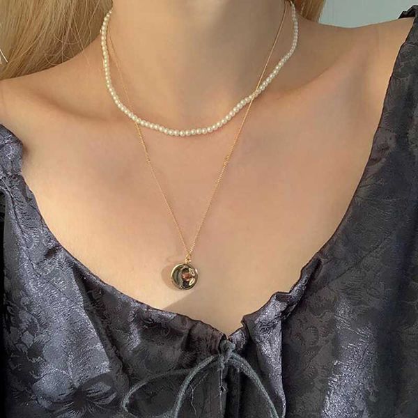 chokers 2021 fashion french gold color double layered wave pearl necklace cute chain pendant women jewelry girl, Golden;silver
chokers 2021 fashion french gold color double layered wave pearl necklace cute chain pendant women jewelry girl, Golden;silver
