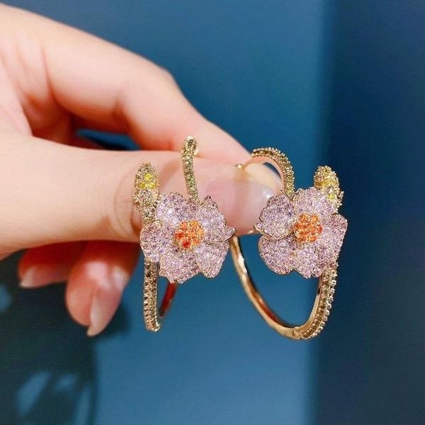 hoop & huggie bilincolor fashion pink cute flower earring for women gift, Golden;silver
hoop & huggie bilincolor fashion pink cute flower earring for women gift, Golden;silver