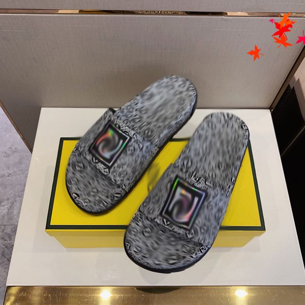 2021 slipper designer slide summer sandals fashion men beach indoor flat flip flops leather luxurys shoes mens slippers with box size 39-45, Black
2021 slipper designer slide summer sandals fashion men beach indoor flat flip flops leather luxurys shoes mens slippers with box size 39-45, Black