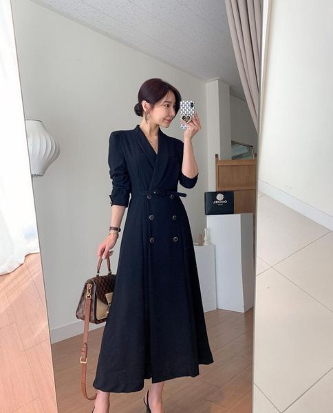 casual dresses women's clothing niche autumn winter wear temperament waist double breasted big v-neck long windbreaker suit jacket wome, Black;gray
casual dresses women's clothing niche autumn winter wear temperament waist double breasted big v-neck long windbreaker suit jacket wome, Black;gray