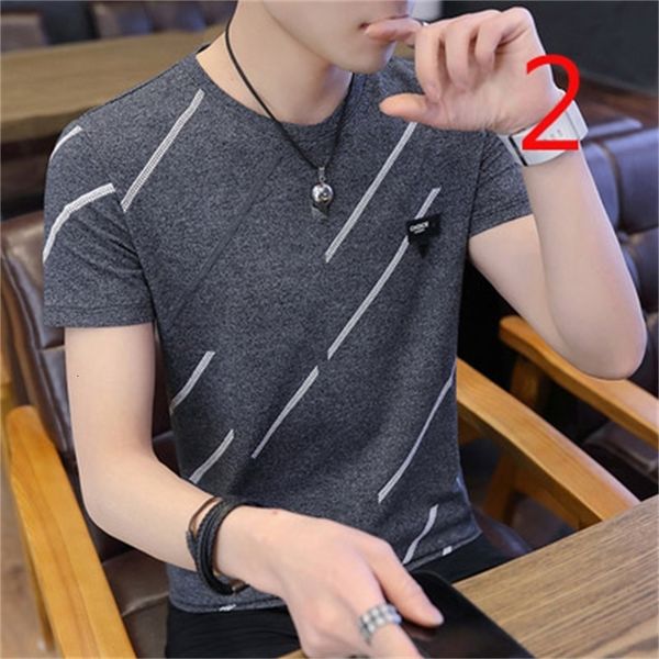 men's 2021 short-sleeved t-shirt summer new korean trend handsome large size half-sleeved pd1h, White;black
men's 2021 short-sleeved t-shirt summer new korean trend handsome large size half-sleeved pd1h, White;black