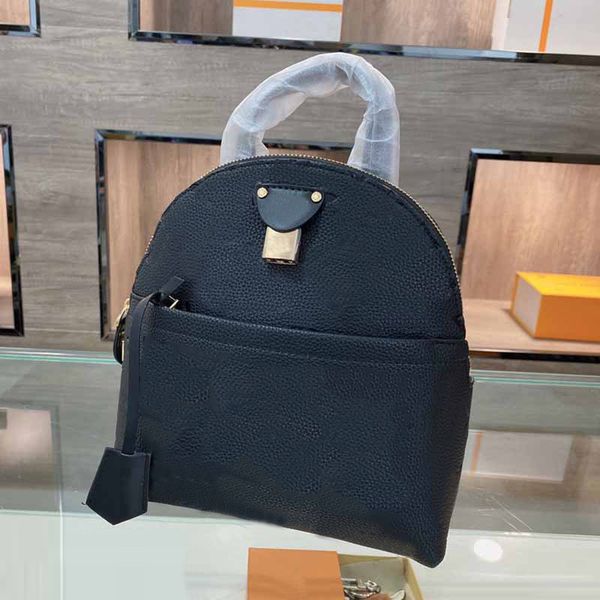 shell backpack vintage back pack canvas double shoulder backpacks fashion letter lock zipper bag golden hardware high quality
shell backpack vintage back pack canvas double shoulder backpacks fashion letter lock zipper bag golden hardware high quality