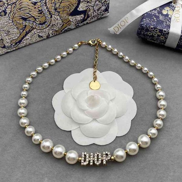 luxury designer fashion necklace dijia's letter size pearl women's d family style choker collar, Red;brown
luxury designer fashion necklace dijia's letter size pearl women's d family style choker collar, Red;brown