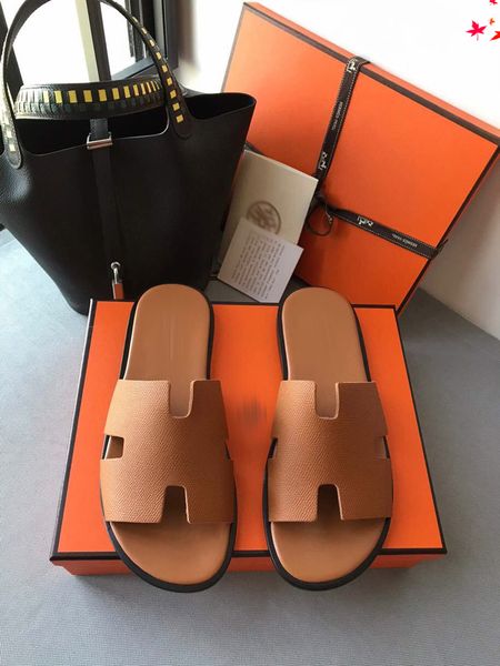 2021 leather sandal men luxury desingers slippers fashion thin flip flops brand shoe mens shoes sandals flippers with box size 39-45 -n458, Black
2021 leather sandal men luxury desingers slippers fashion thin flip flops brand shoe mens shoes sandals flippers with box size 39-45 -n458, Black