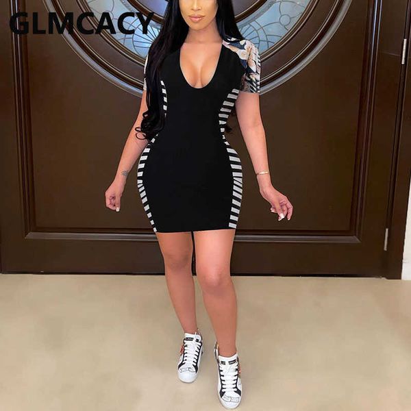 women short sleeve floral printed plunge v-neck bodycon mini dress 210702, Black;gray
women short sleeve floral printed plunge v-neck bodycon mini dress 210702, Black;gray