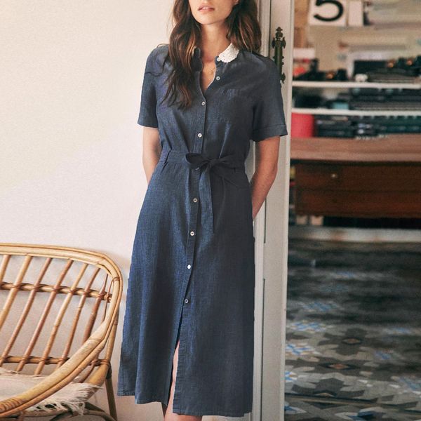 2021 new midi chambray summer elegant lace collar short sleeve tie belt front button party es casual women vestidos 5850, Black;gray
2021 new midi chambray summer elegant lace collar short sleeve tie belt front button party es casual women vestidos 5850, Black;gray