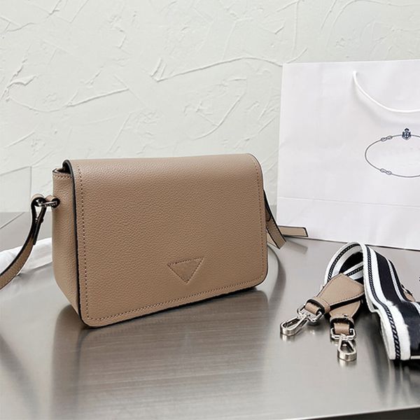 prad bags crossbody postman bag handbags purse flap bags women plain wallets removable wide shoulder strap triangle pattern magnetic buckle
prad bags crossbody postman bag handbags purse flap bags women plain wallets removable wide shoulder strap triangle pattern magnetic buckle