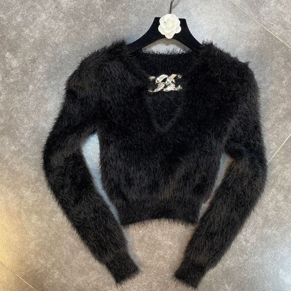 2021 new female winter fashion around her neck long sleeve casual deco 9y0b, White;black
2021 new female winter fashion around her neck long sleeve casual deco 9y0b, White;black