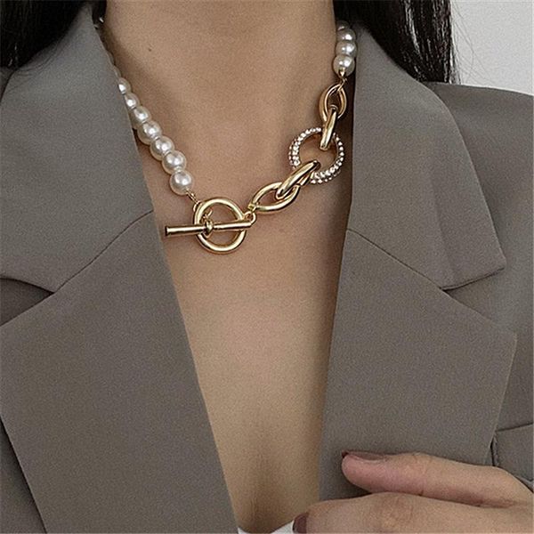 chains aomu romantic gold color metal imitated pearl lock necklace exaggerated irregular geometric clavicle chain for women fashion, Silver
chains aomu romantic gold color metal imitated pearl lock necklace exaggerated irregular geometric clavicle chain for women fashion, Silver