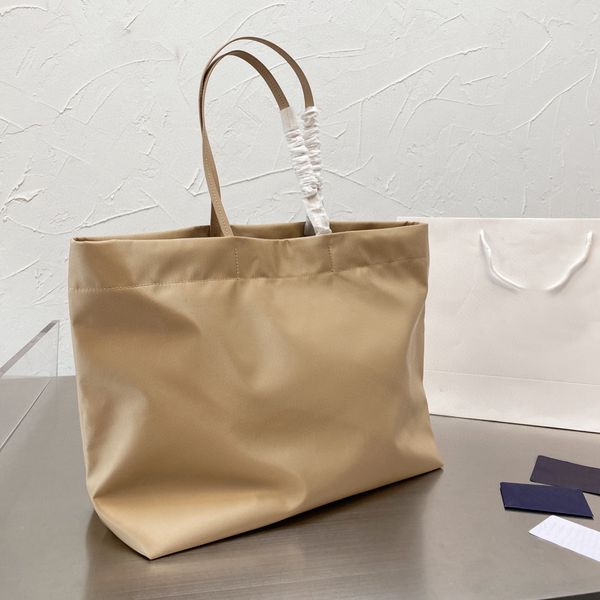 quality 2022 shopping bags luxurys designers ladies high handbag women fashion mother handbags large capacity mommy bag shoulder wallet purs
quality 2022 shopping bags luxurys designers ladies high handbag women fashion mother handbags large capacity mommy bag shoulder wallet purs