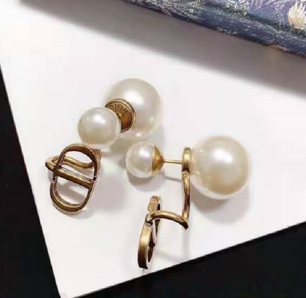 design jewelry pearl letter earrings for women's simple surround earrings, independent packaging accessories, Silver
design jewelry pearl letter earrings for women's simple surround earrings, independent packaging accessories, Silver