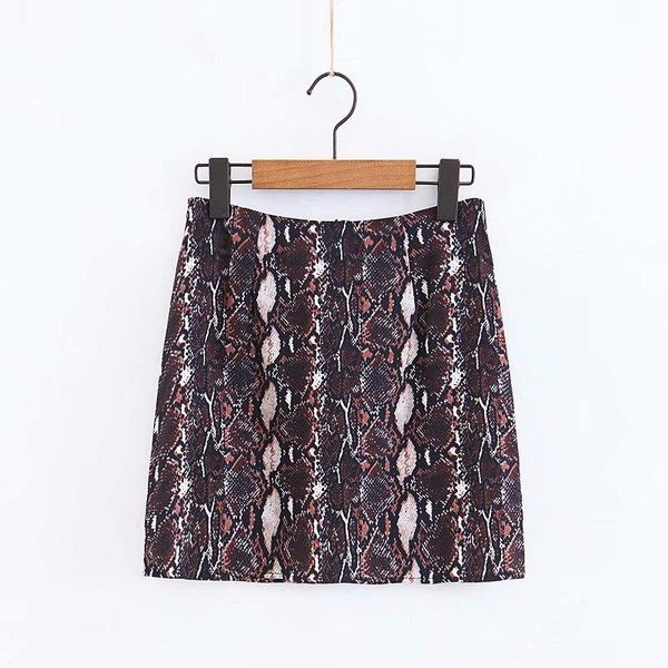 skirts 2021 women vintage snake skin print slimming mini skirt faldas mujer ladies back zipper animal pattern pencil qun229, Black
skirts 2021 women vintage snake skin print slimming mini skirt faldas mujer ladies back zipper animal pattern pencil qun229, Black