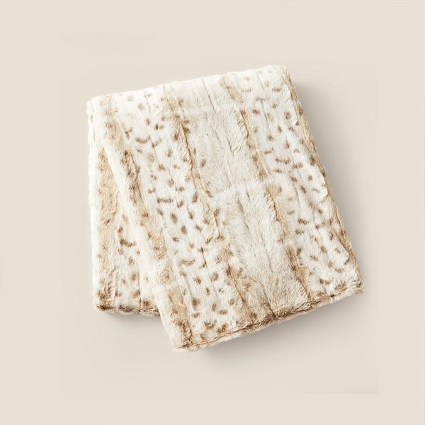 blankets european style leopard print winter warm faux fur microfiber stich plaid bedspread fluffy blanket
blankets european style leopard print winter warm faux fur microfiber stich plaid bedspread fluffy blanket