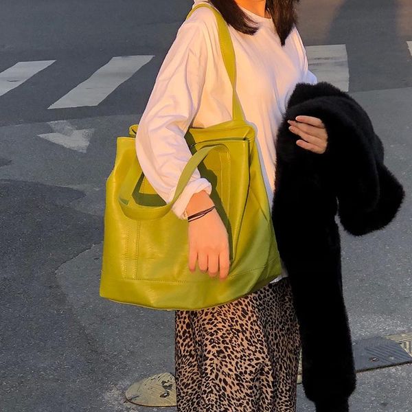 evening bags summer designer large-capacity casual tote bag 2021 women shoulder leather handbags female travel ladies handbag
evening bags summer designer large-capacity casual tote bag 2021 women shoulder leather handbags female travel ladies handbag