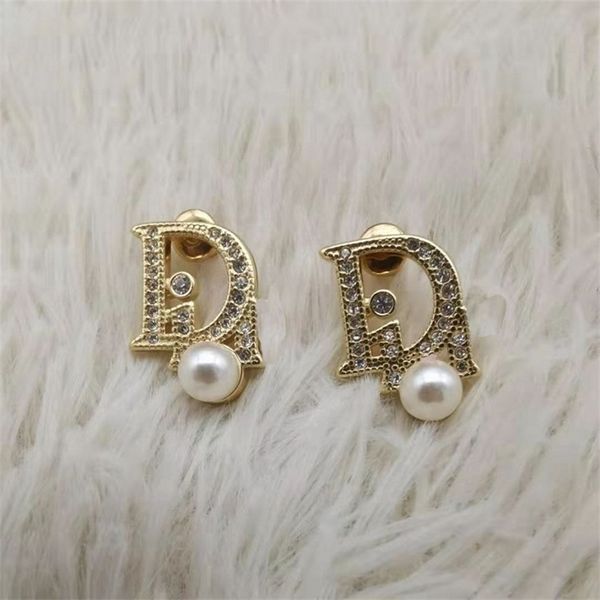 designer jewelry 2021 letter pearl fashion du 925 silver needle earrings women 1e1g 9d5i
designer jewelry 2021 letter pearl fashion du 925 silver needle earrings women 1e1g 9d5i