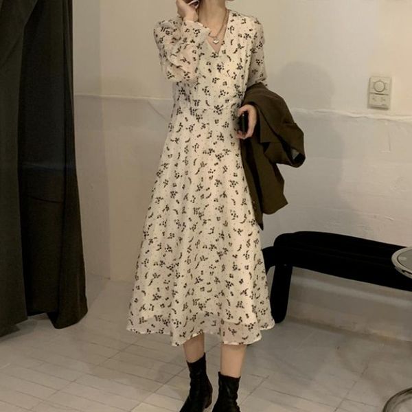 casual dresses floral print women early autumn 2021 korean v-neck slim waist long sleeve midi robe femme elegant vestido de mujer, Black;gray
casual dresses floral print women early autumn 2021 korean v-neck slim waist long sleeve midi robe femme elegant vestido de mujer, Black;gray