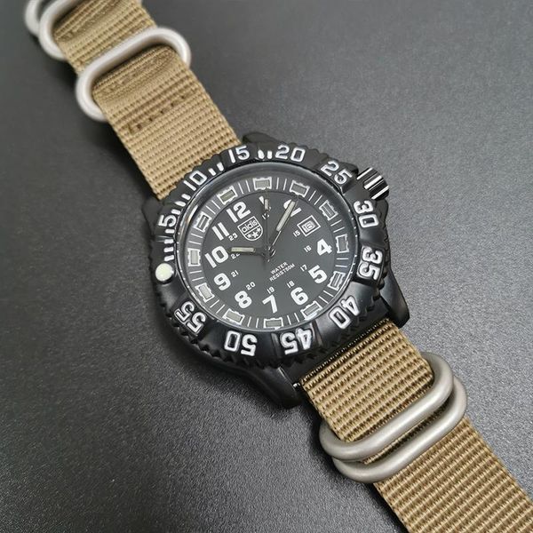 wristwatches brown army military 50m waterproof luminous quartz clock watch wristwatch male sporting/hiking/camping, Slivery;brown
wristwatches brown army military 50m waterproof luminous quartz clock watch wristwatch male sporting/hiking/camping, Slivery;brown