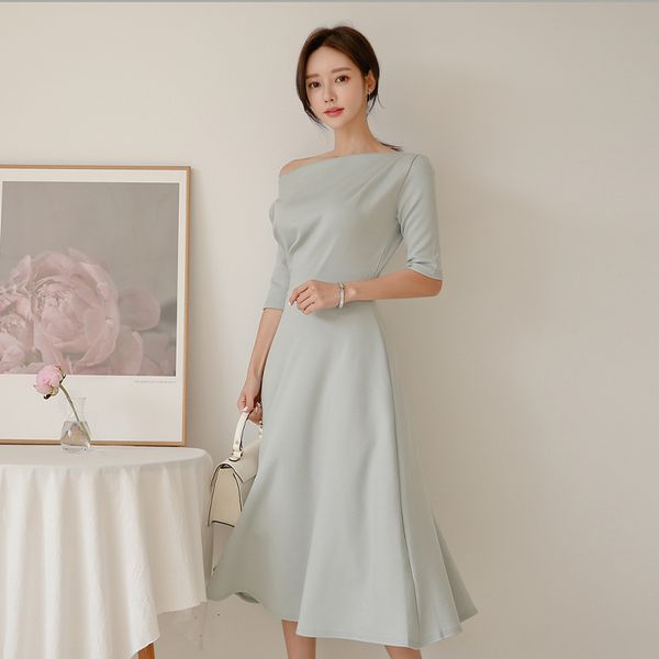 2021 new korean ol elegant party long summer slash neck half sleeve simple a-line women's office work es vestidos 9zlh, Black;gray
2021 new korean ol elegant party long summer slash neck half sleeve simple a-line women's office work es vestidos 9zlh, Black;gray