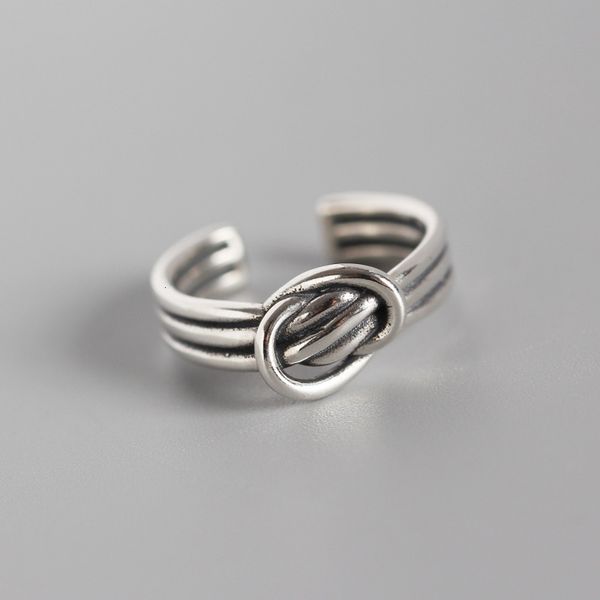 tyj0227 us version s925 pure silver geometric three line tie ring fashion index finger ring trendy hand ornament
tyj0227 us version s925 pure silver geometric three line tie ring fashion index finger ring trendy hand ornament