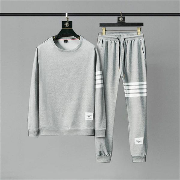 022 winte designer tracksuits mens luxury sweat suits hoodies street leisure hooded men jogger classic womens jacket + pants tracksuit hip h, Gray
022 winte designer tracksuits mens luxury sweat suits hoodies street leisure hooded men jogger classic womens jacket + pants tracksuit hip h, Gray