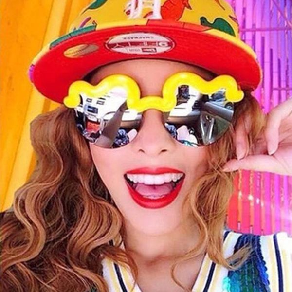 cotton clouds waves women men dancing sunglasses matte soft material half frame sun glasses oculos lentes de sol mujer feminino, White;black
cotton clouds waves women men dancing sunglasses matte soft material half frame sun glasses oculos lentes de sol mujer feminino, White;black