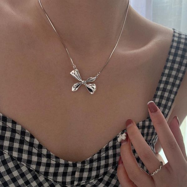 chains large bow necklace simple texture clavicle chain 2021 design light luxury korean version, Silver
chains large bow necklace simple texture clavicle chain 2021 design light luxury korean version, Silver