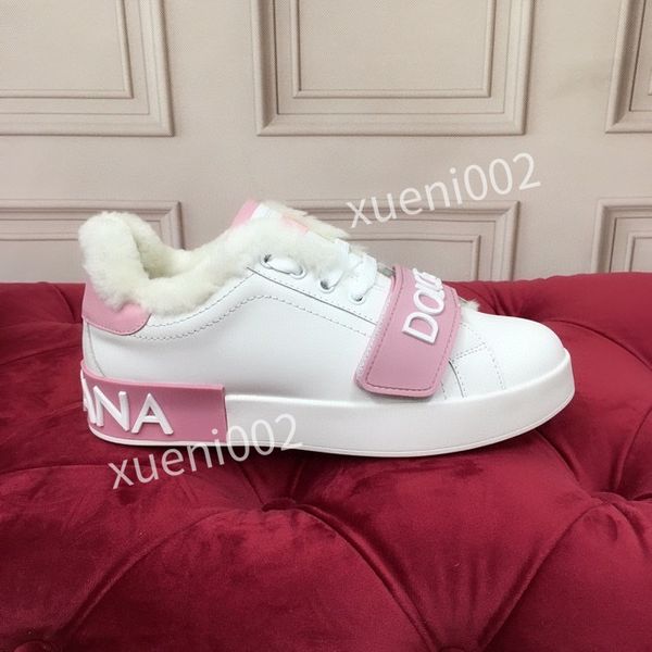2022 designer shoes boots calfskin suede reflective sneakers men women trainers increase platform shoe vintage leather sneaker size 34-45 hc, Black
2022 designer shoes boots calfskin suede reflective sneakers men women trainers increase platform shoe vintage leather sneaker size 34-45 hc, Black