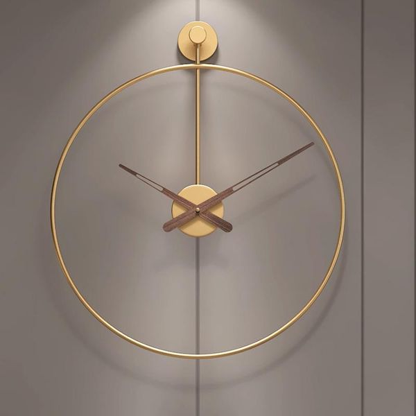 spanish style simple wall iron clock nordic metal living room dining room single ring clock creative wall
spanish style simple wall iron clock nordic metal living room dining room single ring clock creative wall