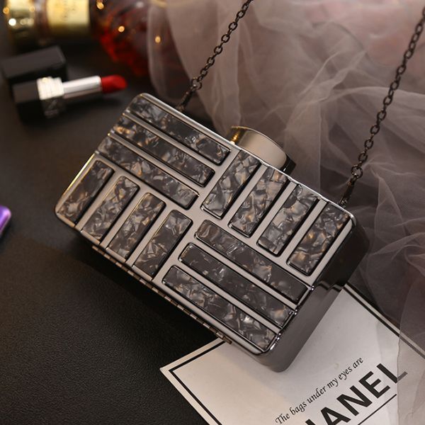 womens acrylic clutch evening bag fashion chain shoudler bags for women new 2020 wedding party evening handbag purse clutch
womens acrylic clutch evening bag fashion chain shoudler bags for women new 2020 wedding party evening handbag purse clutch