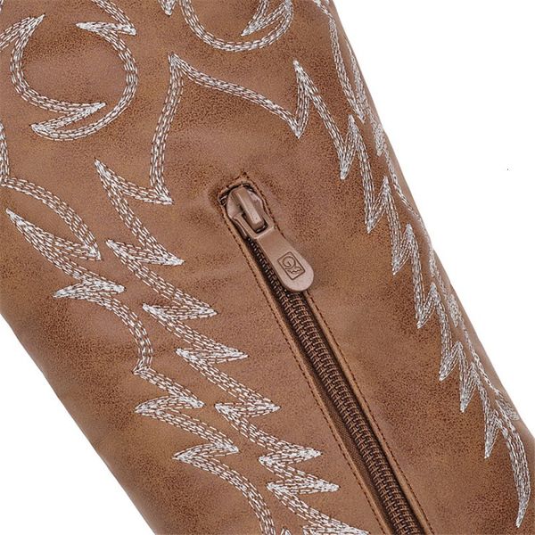 european style autumn and winter back thick western heel cowboy embroidered mid-heel pointed boots 6bf4, Black
european style autumn and winter back thick western heel cowboy embroidered mid-heel pointed boots 6bf4, Black