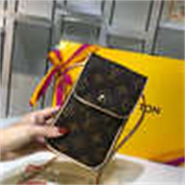 medieval cross m42582 42581 brand mobile phone bag handbags iconic designer handles shoulder bags totes luxury body bag ale clutches eve
medieval cross m42582 42581 brand mobile phone bag handbags iconic designer handles shoulder bags totes luxury body bag ale clutches eve