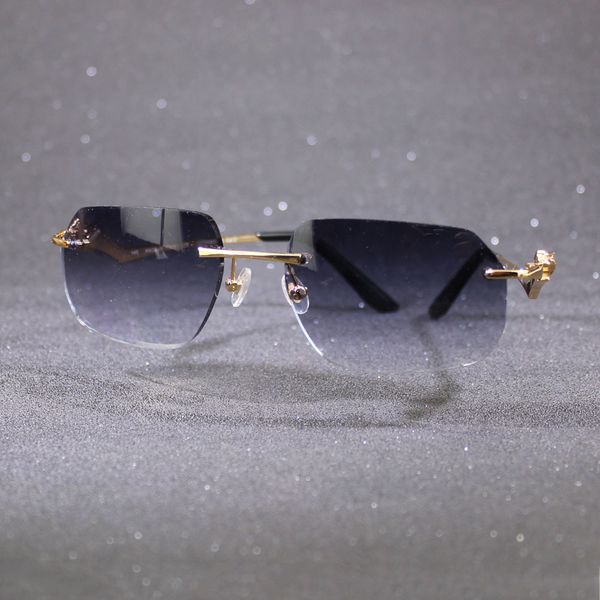 luxo panther for man and woman new designer sunglasses frame decorations fashion show eyewear glasses io8v, White;black
luxo panther for man and woman new designer sunglasses frame decorations fashion show eyewear glasses io8v, White;black