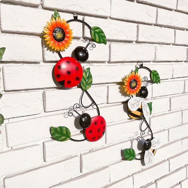 decorative objects & figurines outdoor courtyard garden metal iron beetle bee shape art wall hanging ornament decoration sculpture
decorative objects & figurines outdoor courtyard garden metal iron beetle bee shape art wall hanging ornament decoration sculpture