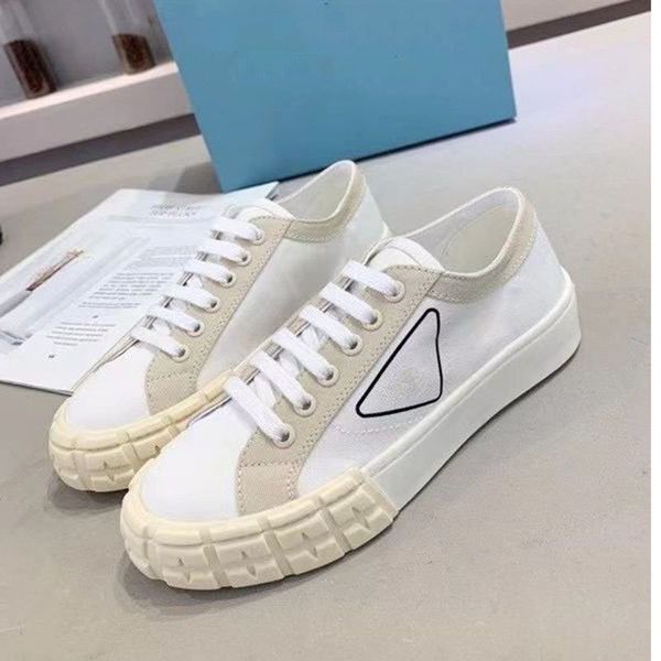 2021 the latest classic martin boots leather rivet series fashion women shoes ankle platform women soft black shoes mjjjk0001
2021 the latest classic martin boots leather rivet series fashion women shoes ankle platform women soft black shoes mjjjk0001